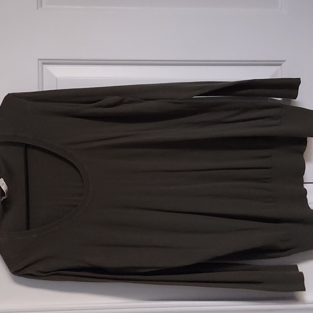 Long sleeved 100% cotton light weight sweater
